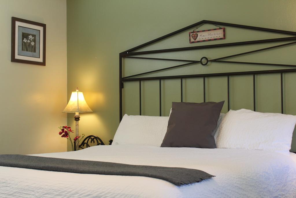 El Rancho Motel Бішоп Екстер'єр фото